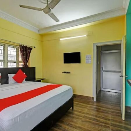 Hotel Salt Lake Palace Kolkata: Spacious AC Rooms Near Dum Dum Park Exterior photo