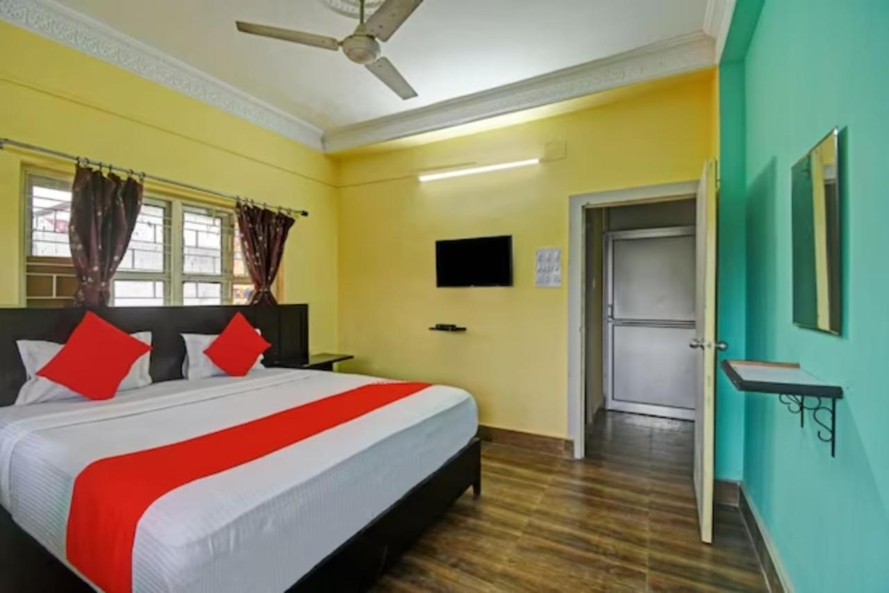 Hotel Salt Lake Palace Kolkata: Spacious AC Rooms Near Dum Dum Park Exterior photo