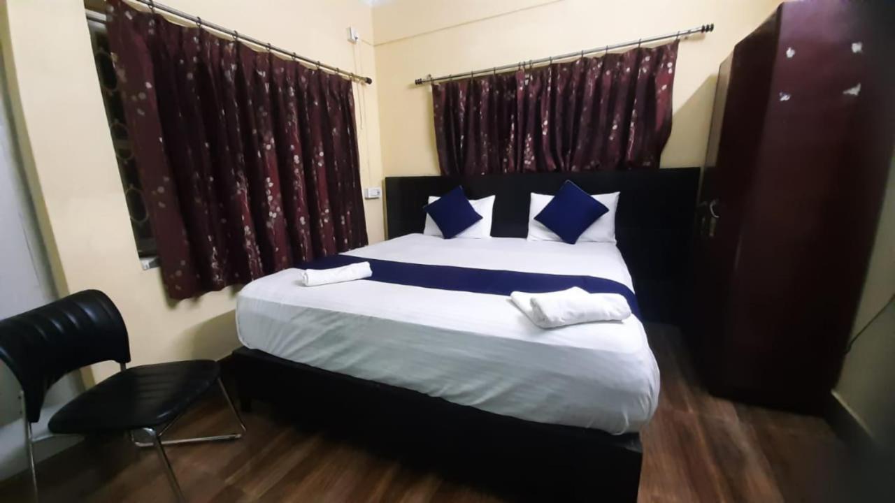 Hotel Salt Lake Palace Kolkata: Spacious AC Rooms Near Dum Dum Park Exterior photo